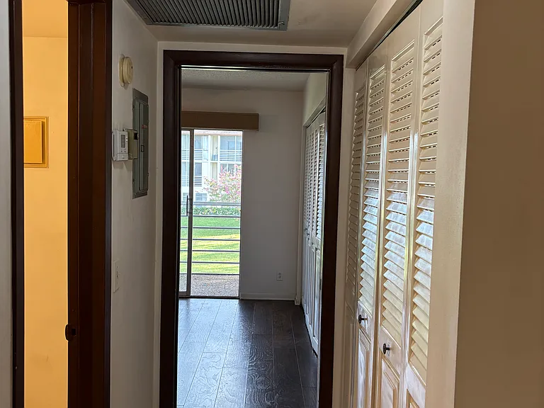 143 Mansfield D #D — Photo 8