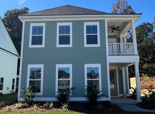 102 Gray Pine Ln, Summerville, SC 29483