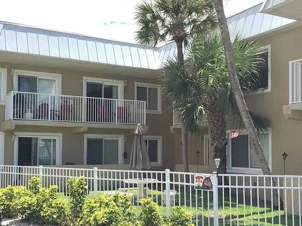 1901 N Atlantic Ave APT 9, Daytona Beach, FL 32118