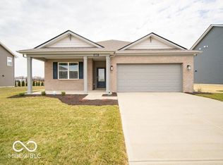6047 Granby Dr, Whitestown, IN 46075