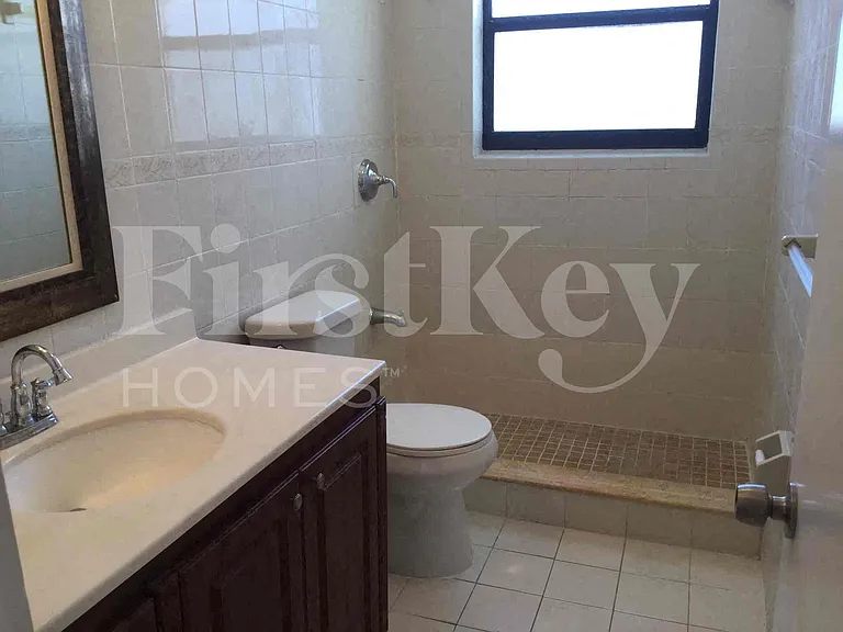 855 W 72nd St — Photo 17