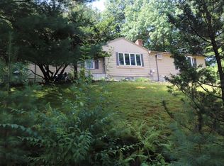 11 Silvermine Rd, Woburn, MA 01801