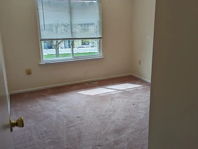 220 Hampshire Dr #220 — Photo 23
