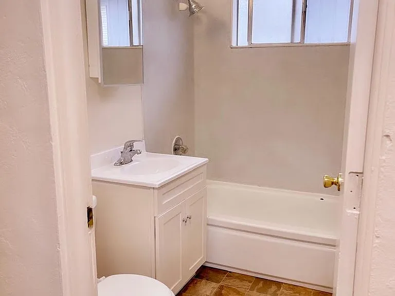5312 Main St — Photo 17