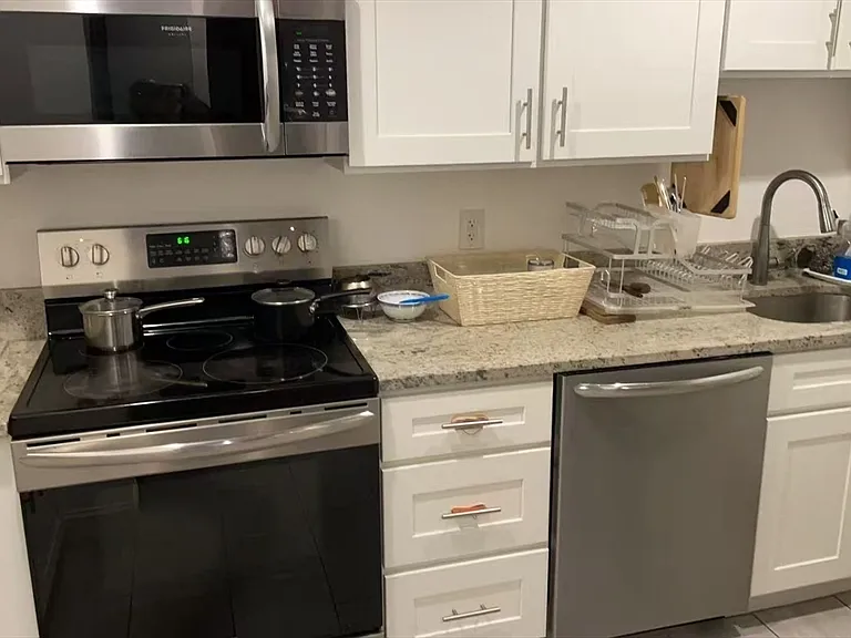 10 Weston Ave #420 — Photo 1