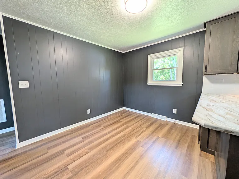 507 Jc Dellinger Rd — Photo 5