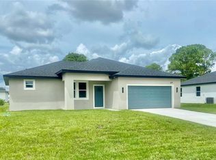 619 Aston Martin Dr, Sebring, FL 33872