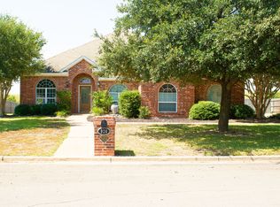 924 Lands End Cv, Hewitt, TX 76643