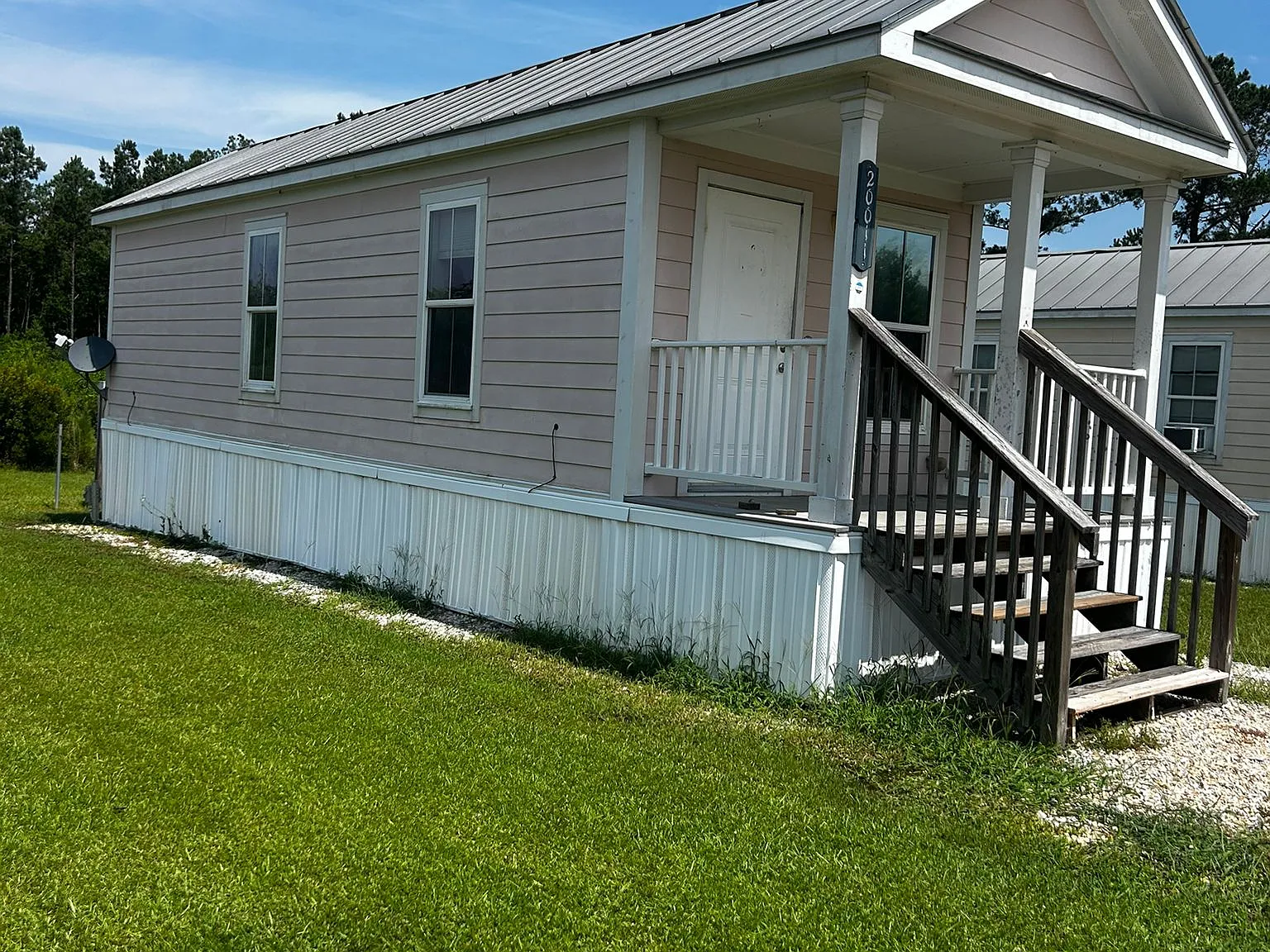 1 bed, 480 sqft, $695 — Photo 1