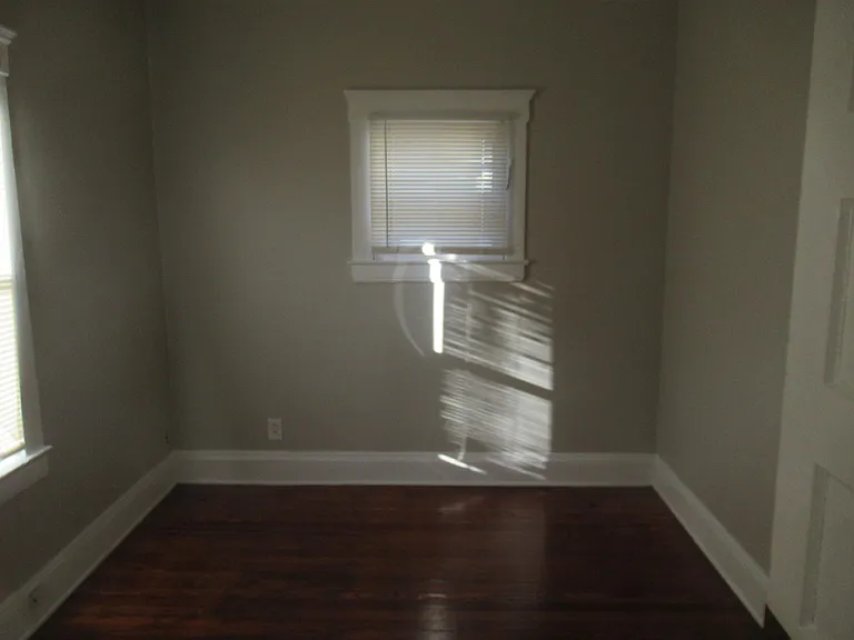 2080 Halstead Ave #2 — Photo 12