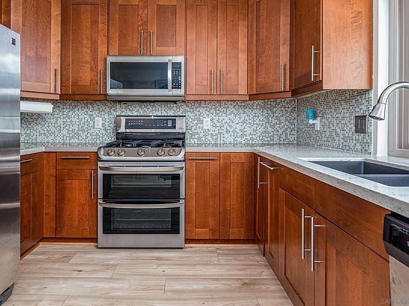 5th image of 17466 Plaza Abierto Unit 6
