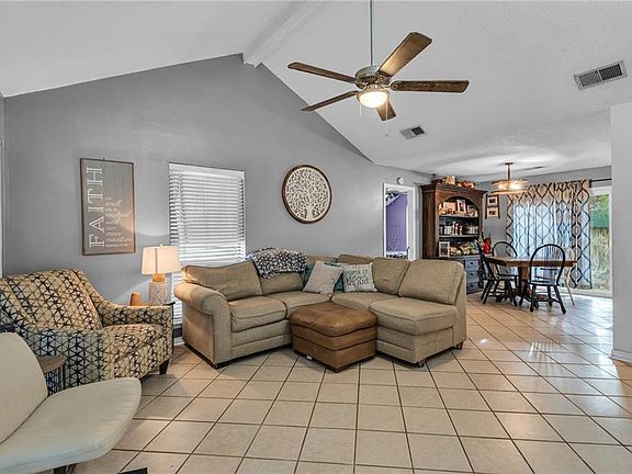 5th image of 70304 D St