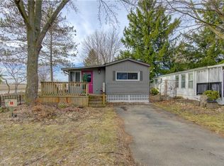 580 Beaver Creek Rd #11, Waterloo, ON N2J3Z4