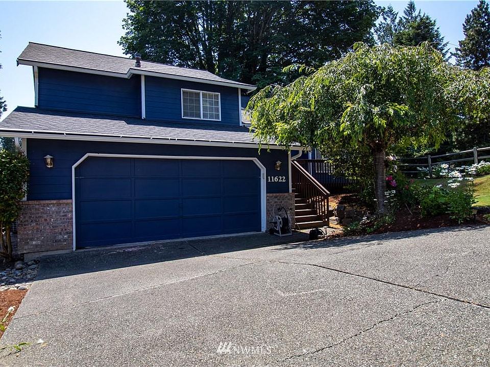 1st image of 11622 Meridian Pl NE