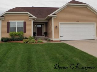 5698 Copper Corner Ct SE, Caledonia, MI 49316