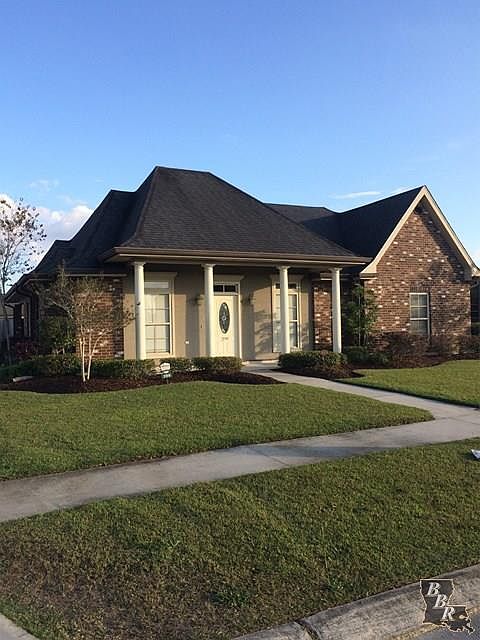1st image of 299 Port Royal Way
