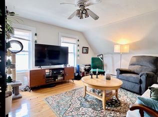 12 Stanford Ter #3, Somerville, MA 02143