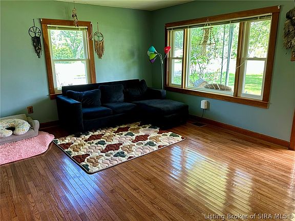 5th image of 230 Hendricks Street