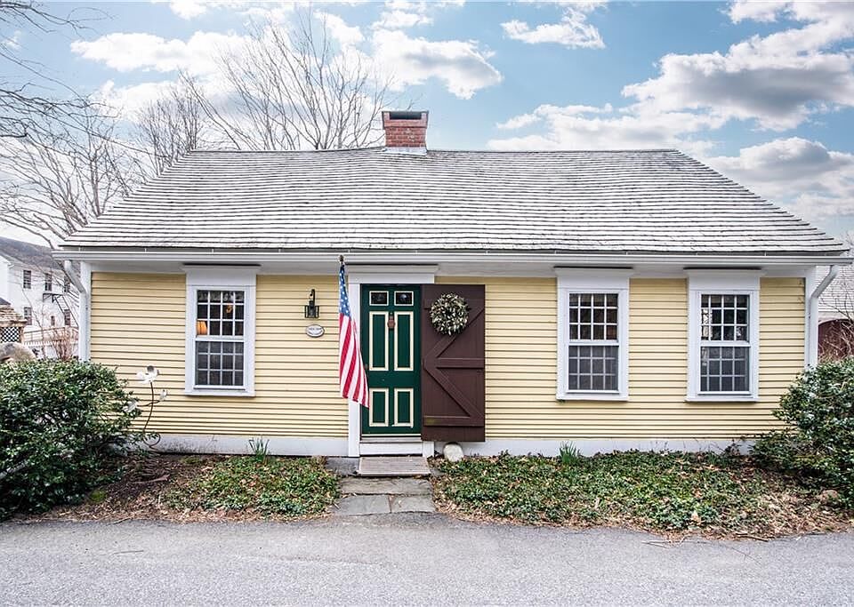 1st image of 14 Church Ln