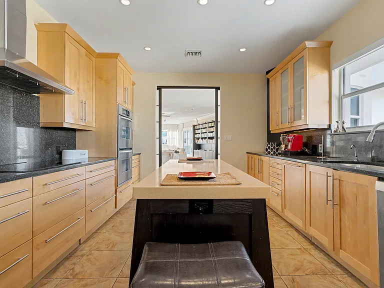 3430 Galt Ocean Dr #1 — Photo 12