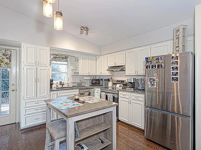 2869 Edgewood Rd — Photo 5