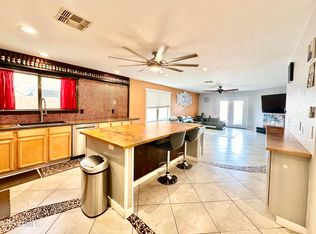 15618 W PORT AU PRINCE Lane, Surprise, AZ 85379
