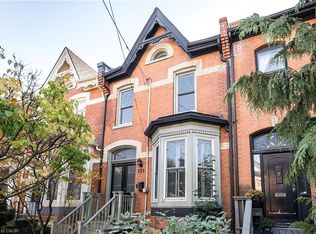 151 Markland St, Hamilton, ON L8P 2K4