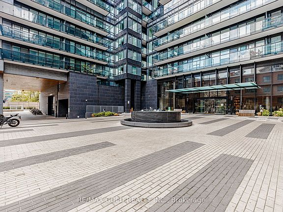 3rd image of 127 Broadway Ave #1011