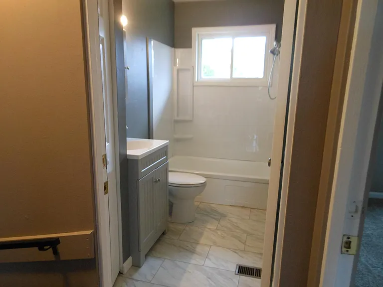 376 Wilson Dr #2 — Photo 11