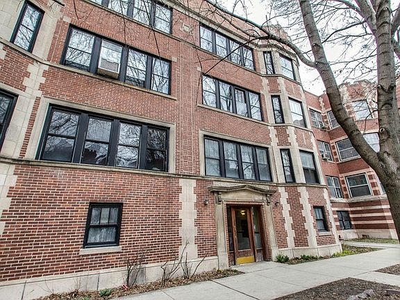 2nd image of 1348 E Hyde Park Blvd #2W