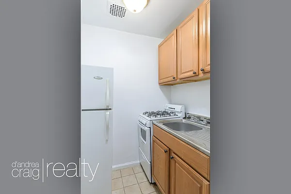 Rented by D'Andrea Craig Realty | media 7