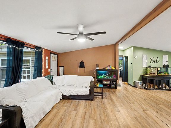 5th image of 6606 E Hill St