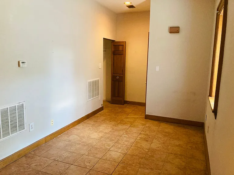 100 East North Ave — Photo 9