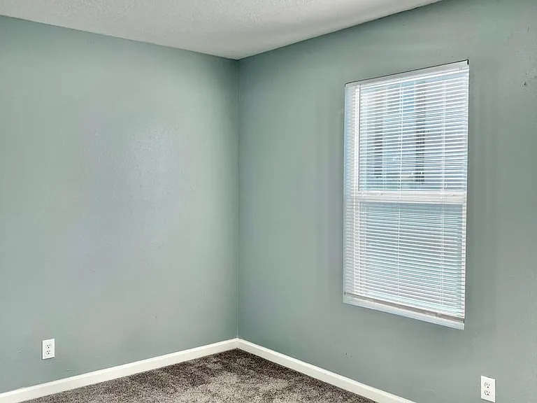 11117 Senac Pl NE — Photo 5