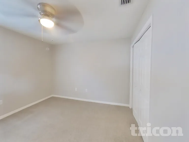 4739 Acorn Dr — Photo 12