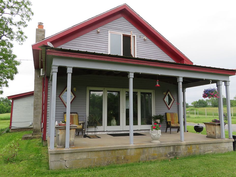 2nd image of 514 Hinds Rd