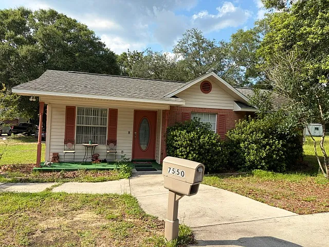 7550 Johnson Rd — Photo 16