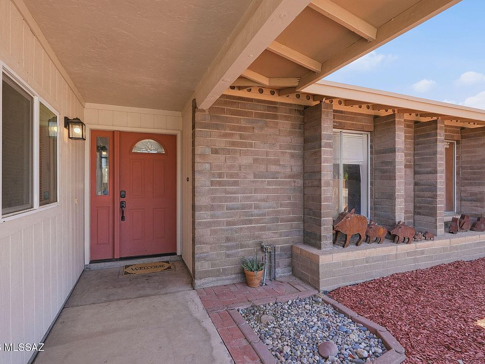 1st image of 3749 W Horizon Hills Dr