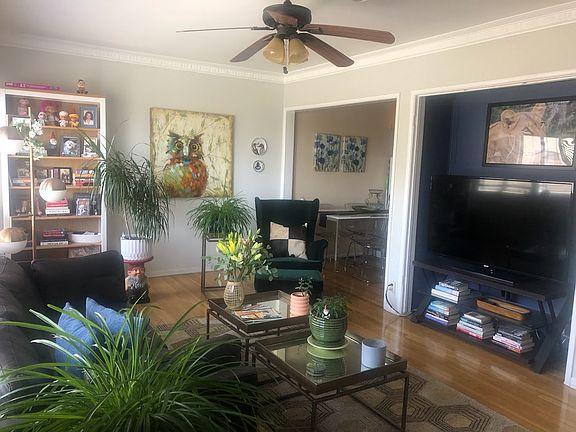3rd image of 1425 N Fairfax Ave #1/4