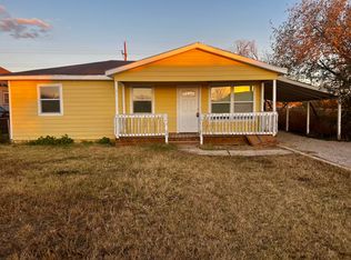 420 S 2nd St, Slaton, TX 79364