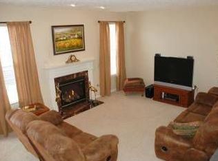 9732 Brook Meadow Dr, Mc Cordsville, IN 46055