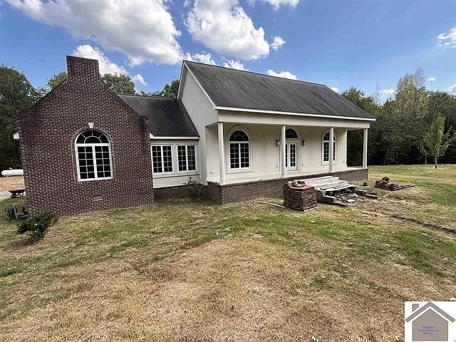 1st image of 670 Sheehan Bridge Rd