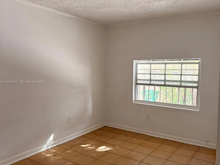 409 NW 33rd St #1 — Photo 17