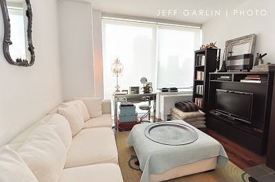 2nd image of 610 W 42nd St APT 14M