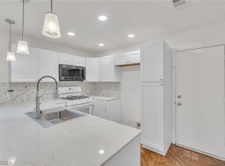 1536 Angel Falls St, Las Vegas, NV 89142