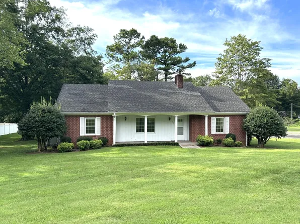 204 Farrell St W, Niota, TN 37826