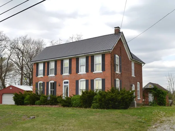 399 N 5th St, Albion, IL 62806