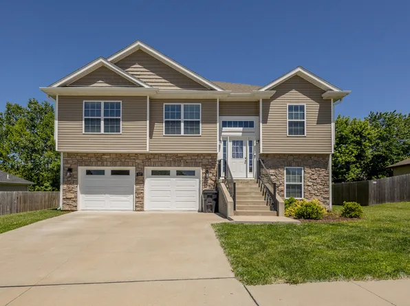 107 Copper Mountain Dr, Columbia, MO 65202