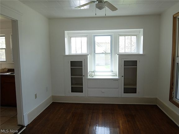 5th image of 511 Bonnie Brae Ave SE