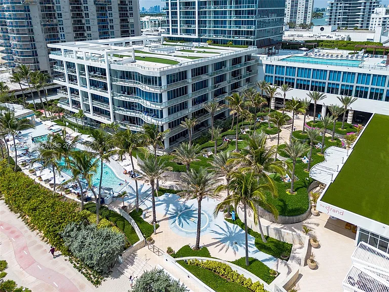 6799 Collins Ave #401 — Photo 6